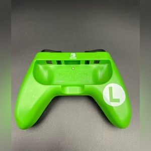PDP Nintendo switch Luigi super Mario limited edition only green controller